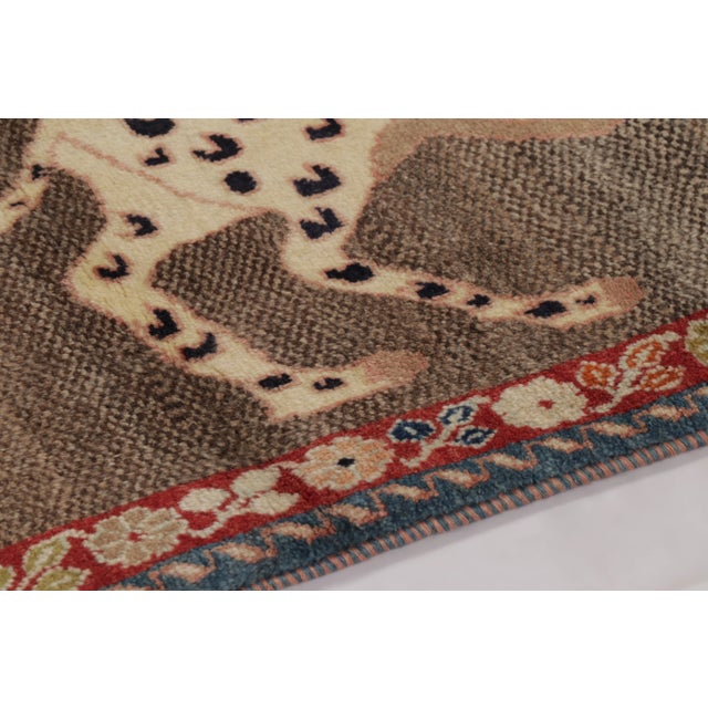 1950s Vintage Gabbeh Pictorial Wool Runner With Tiger Pictorial by Rug & Kilim, 1950-1959 For Sale - Image 5 of 9