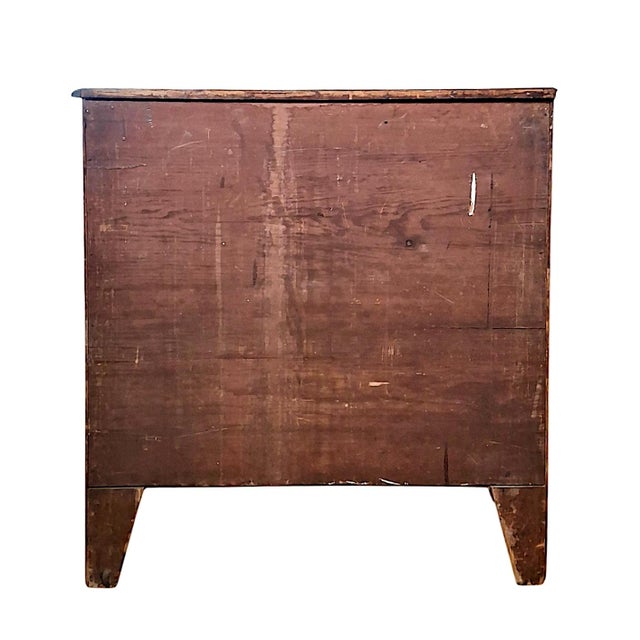 19th-Century Georgian-Style Mahogany and Brass Chest of Drawers For Sale - Image 9 of 14