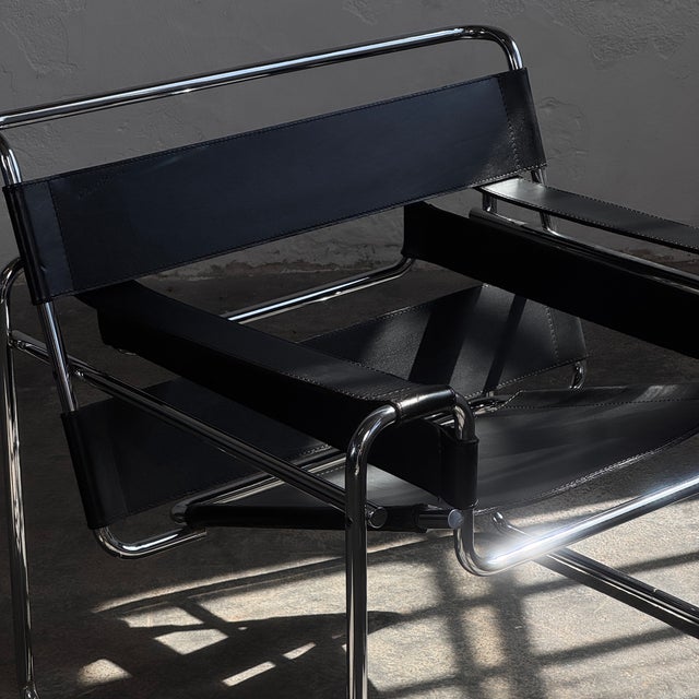 Wassily Chairs by Marcel Breuer for Knoll, 1990s, Set of 2 For Sale - Image 6 of 18