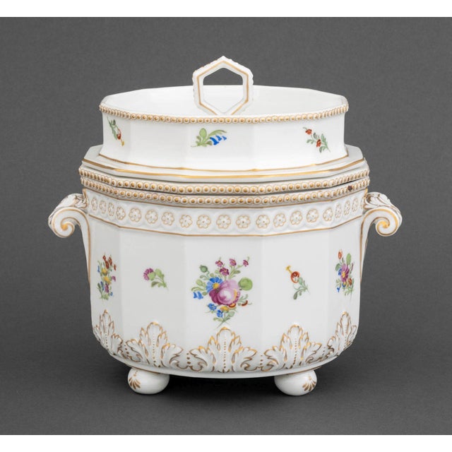 Cream Nymphenburg Porcelain Ice Cream Cooler Pail, 19th Century For Sale - Image 8 of 11