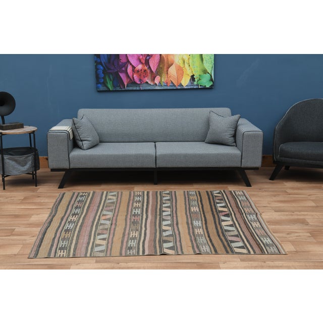 Textile 1970s Vintage Turkish Oushak Handmade Wool Cotton Brown Kilim Rug For Sale - Image 7 of 11