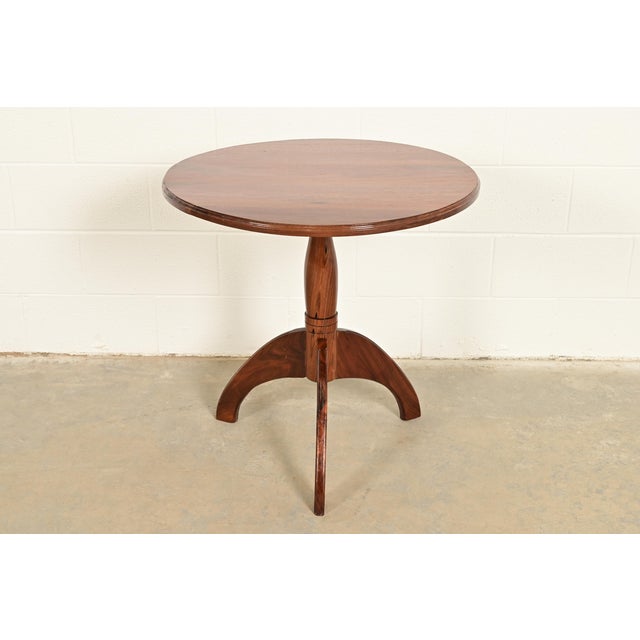 Early American Bench Made Sculpted Solid Walnut Pedestal Tea Table or Side Table For Sale - Image 10 of 10