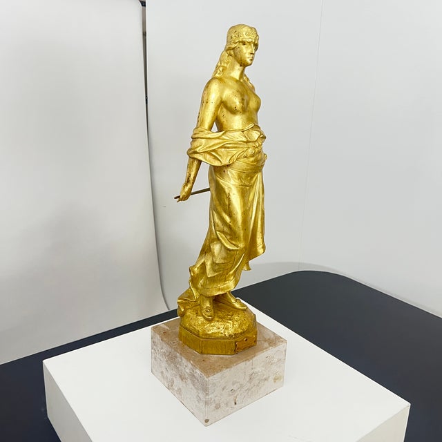 1910s Art Nouveau Sculpture Judith in Gilt Bronze by E. Tell, Austria, 1910 For Sale - Image 5 of 18