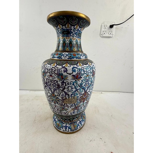 Chinese Chinese Cloisonne Enamel Vase With Floral Scrolls For Sale - Image 3 of 5