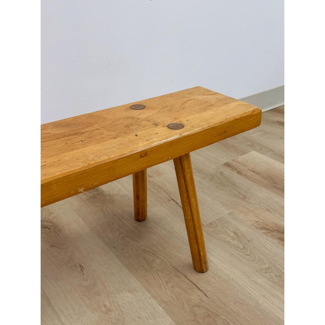 Mid 20th Century Hagerty Handmade Pine Bench Rustic Colonial Farmhouse Vintage Entryway Seating For Sale - Image 5 of 10