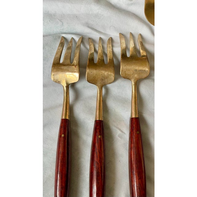 Mid 20th Century Rosewood & Brass Service for 6 Desert Fish Serving Forks Set 8 Pieces Flatware For Sale - Image 9 of 9