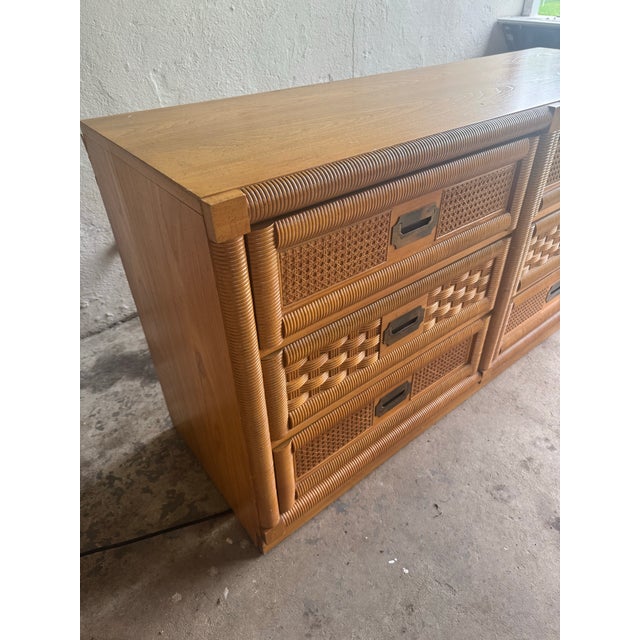 English 1970s Dixie Wicker Weave Wooden Double Dresser For Sale - Image 3 of 12