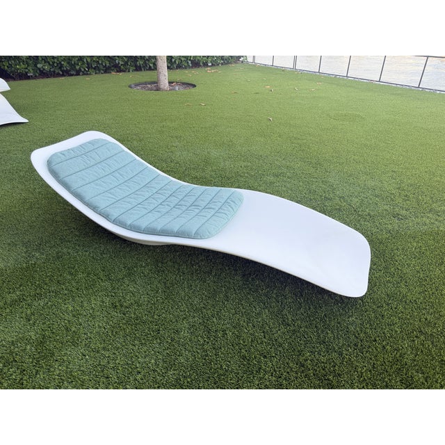 Talenti Reef Pool Chaise Loungers Sunbed For Sale - Image 12 of 17