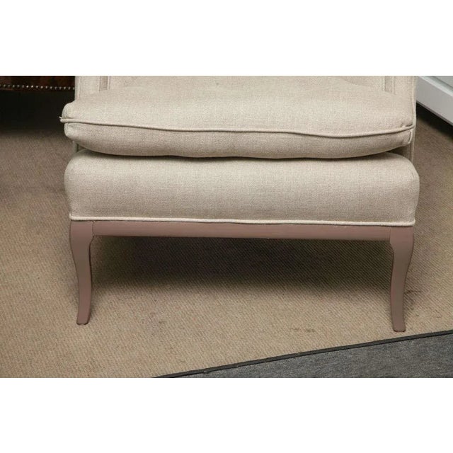 1960s Pair of Taupe Linen Tufted Sleeper Boudoir Armchairs. For Sale - Image 9 of 10
