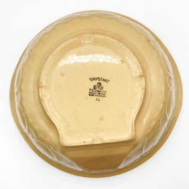 1960s Tg Green Cornishware Gripstand Large Yellow Mixing Bowl For Sale - Image 12 of 12