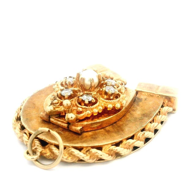 Antique 1880s 14k Rose Gold Horseshoe Locket Pendant With Diamonds & Pearl For Sale - Image 12 of 15