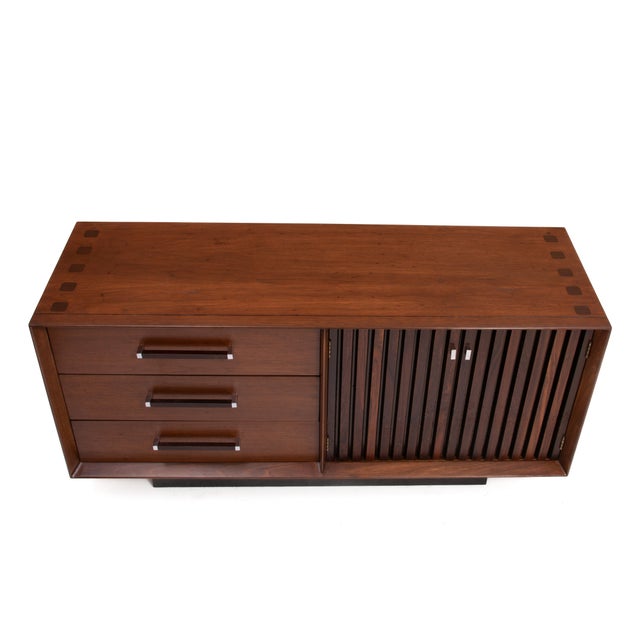 Brown Lane "Tower Suite" Credenza Walnut Rosewood Chrome Mid Century 1970s For Sale - Image 8 of 18