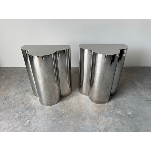 1970’s Curtis Jere–Style Trefoil / Clover Pedestal Base Dining Table With Glass Top For Sale - Image 4 of 12