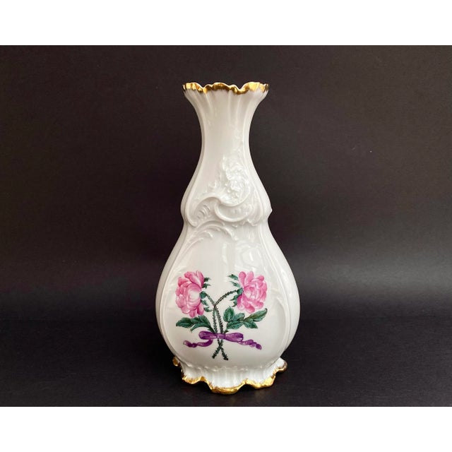 Ceramic Vintage French Vase in Hand-Painted Porcelain with Floral and Gold Decoration from Limoges, 1980s For Sale - Image 7 of 7