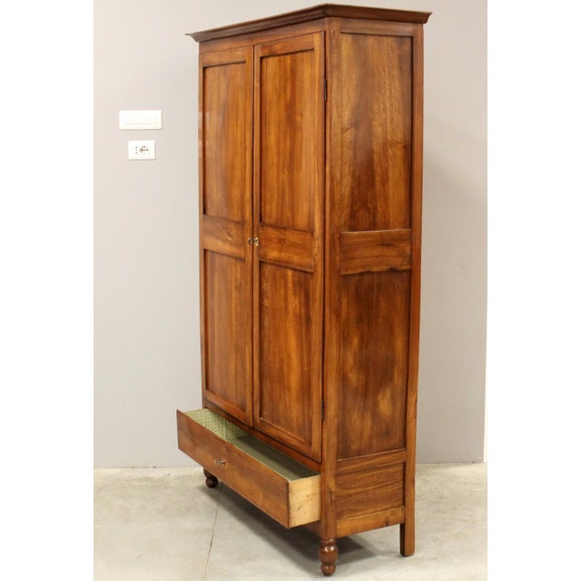Italian Wardrobe in Walnut, 19th Century For Sale - Image 4 of 14