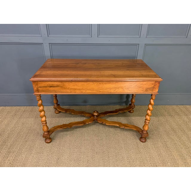 Early 20th Century Barley Twist Side Table in Walnut, 1900 For Sale - Image 5 of 17