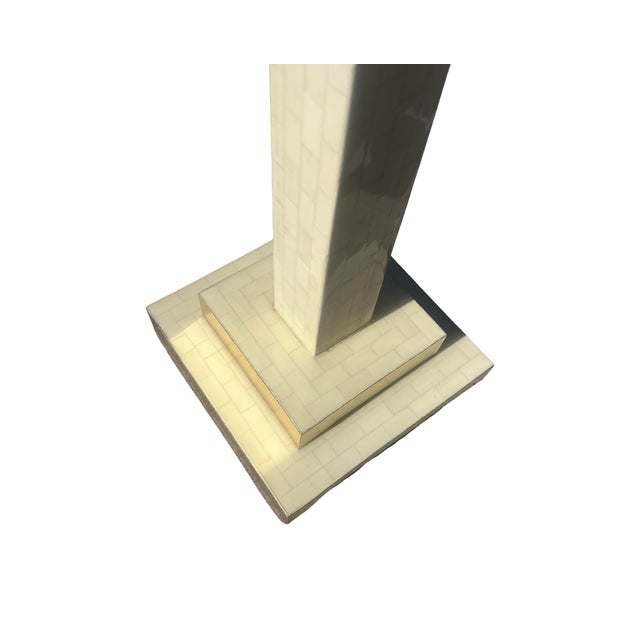 Beige Vintage Mid Century Modern 1970s Tessellated Tile and Brass Floor Lamp Colombia Silk Shade For Sale - Image 8 of 12