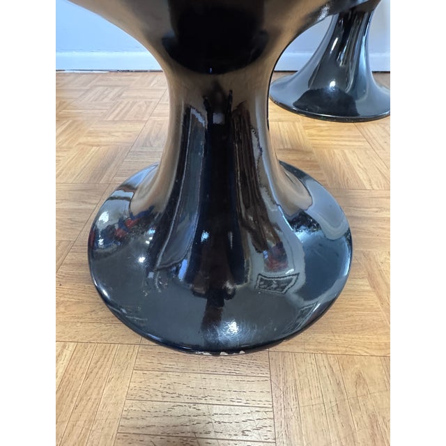 1960s Pair Space Age Black Fiberglass Mushroom Pedestal Stools, 1960s–70s For Sale - Image 5 of 11