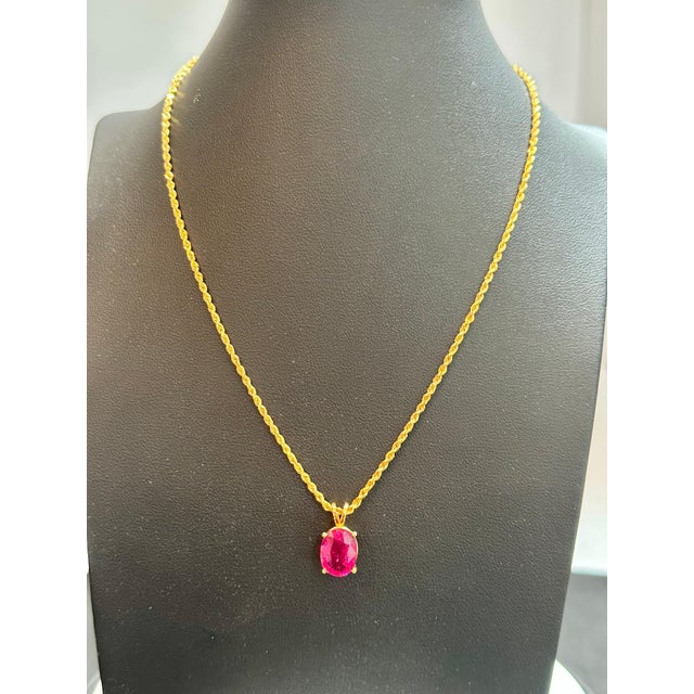 4 Carat Oval Cut Natural Pink Tourmaline 14 Karat Yellow Gold Necklace For Sale - Image 9 of 18