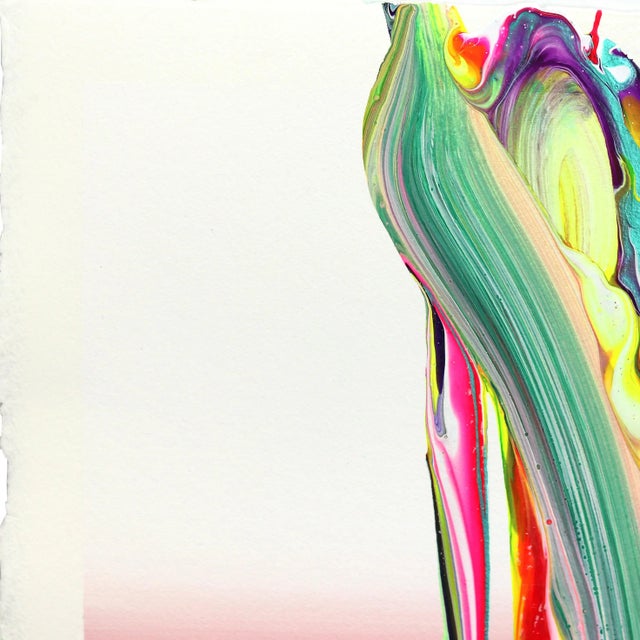 The colorful abstract artworks of Romanian artist Alex Voinea are inspired by experiments with paint poured over vibrating...