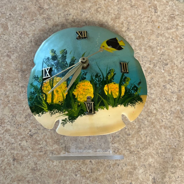 Mid 20th Century Mid 20th Century Hand Painted Sand Dollar Desk Clock For Sale - Image 5 of 6