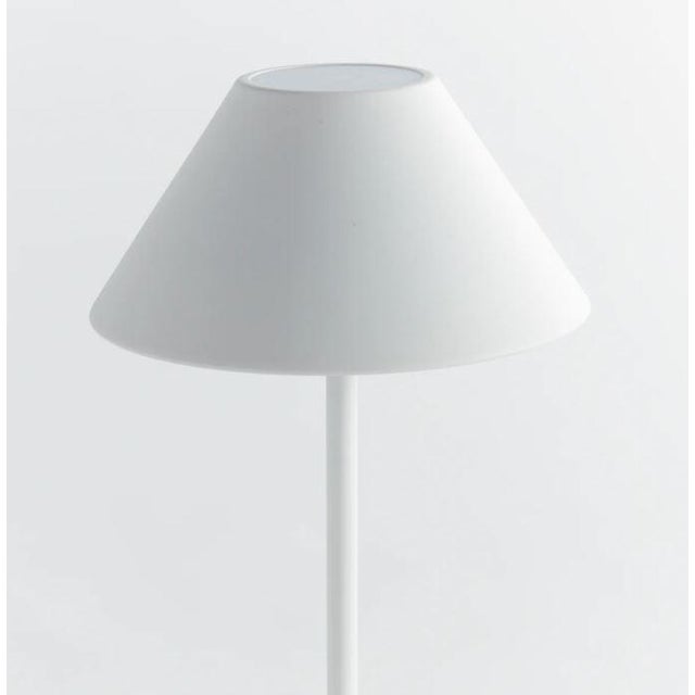 2020s White 10" Alluna Cordless Led Lamp For Sale - Image 5 of 8