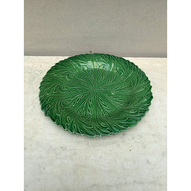 English Green Majolica Leaves Plate circa 1880.