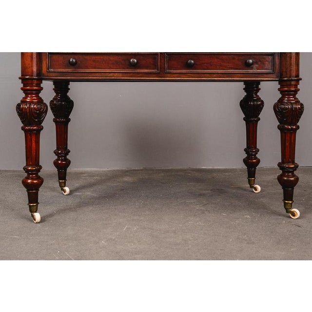 English-Style Desk in Mahogany, 1900s For Sale - Image 12 of 18