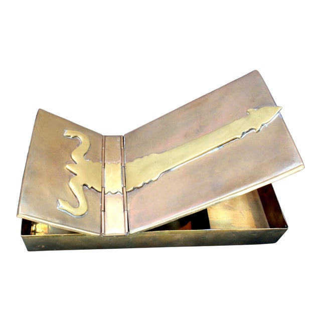 Rare Treasury Circa 18th Century Dutch-Style Brass Inkstand For Sale