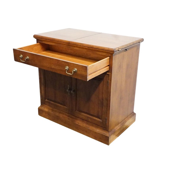 Stickley Furniture Traditional Style Solid Cherry 68" Flip Top Server Buffet 4077 For Sale - Image 13 of 18