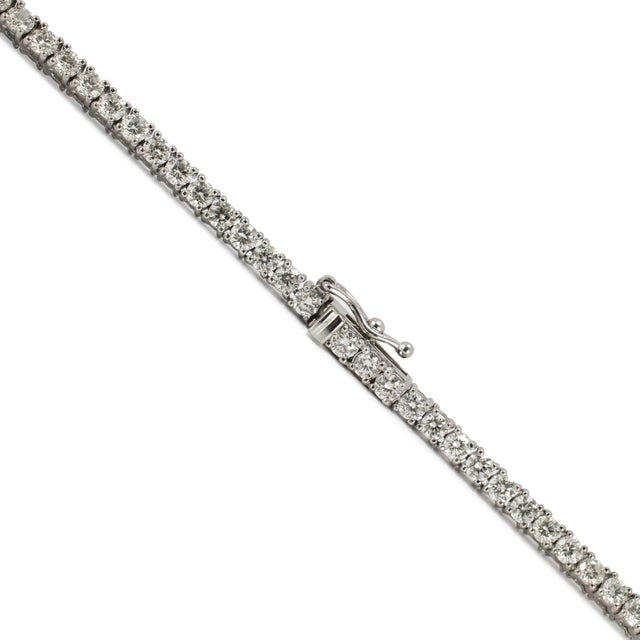 Modern 14k White Gold 11.88ct Round Diamond 4 Prongs Tennis Chain Matinee Necklace For Sale - Image 3 of 8