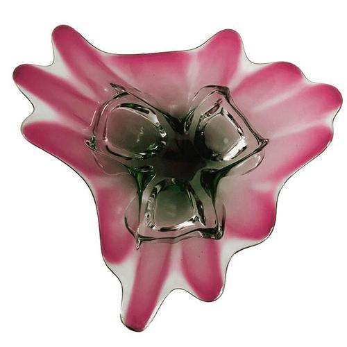 Boho Chic Vintage Bohemian Glass Pink and Green Glass Bowl by Josef Hospodka for Chřibská, 1960s For Sale - Image 3 of 6