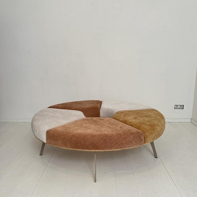 Postmodern Rondell Round Sofa in Velvet Fabric, 1980s For Sale - Image 11 of 11