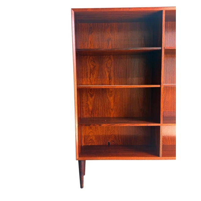 Mid-Century Danish Modern Rosewood Bookcase With Adjustable Shelves, C. 1960s For Sale - Image 4 of 11