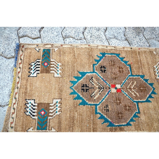 Vintage Mid Century Turkish Rug For Sale - Image 4 of 6