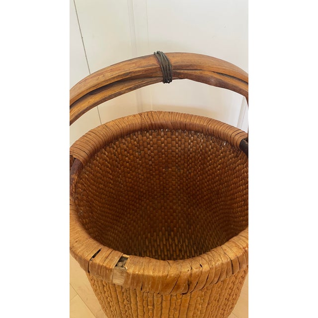 Antique Tall Large Chinese Woven Rice Basket With Wooden Handle For Sale - Image 11 of 11