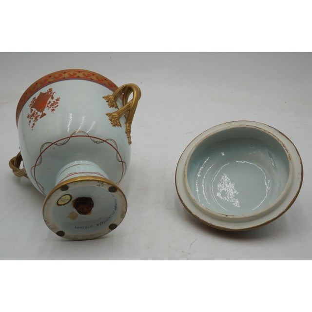 1980s Mottahedeh Porcelain Lidded Urn For Sale - Image 10 of 11