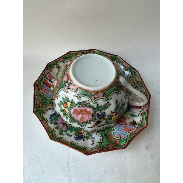 Ceramic 19th Century Chinese Famille Rose Medallion Eggshell Porcelain Cup & Saucer Set- 2 Pieces For Sale - Image 7 of 13