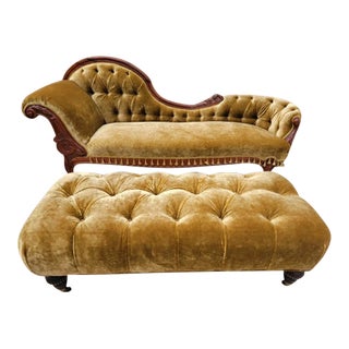 Antique French Victorian Serpentine Fainting Chaise and Tufted Ottoman Newly Upholstered - 2 Piece Set For Sale
