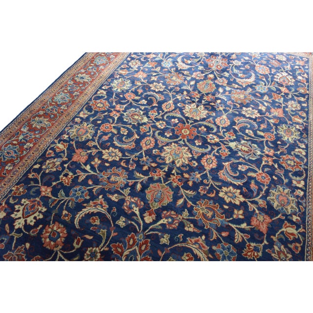 Hand-Knotted Sarogh Rug in Floral Pattern on Deep Blue Background For Sale - Image 5 of 12