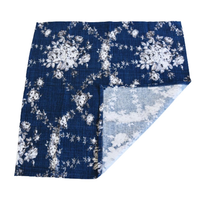 French Country French Farmhouse Country Blue & White Floral Toile Napkins - Set of 4 For Sale - Image 3 of 6