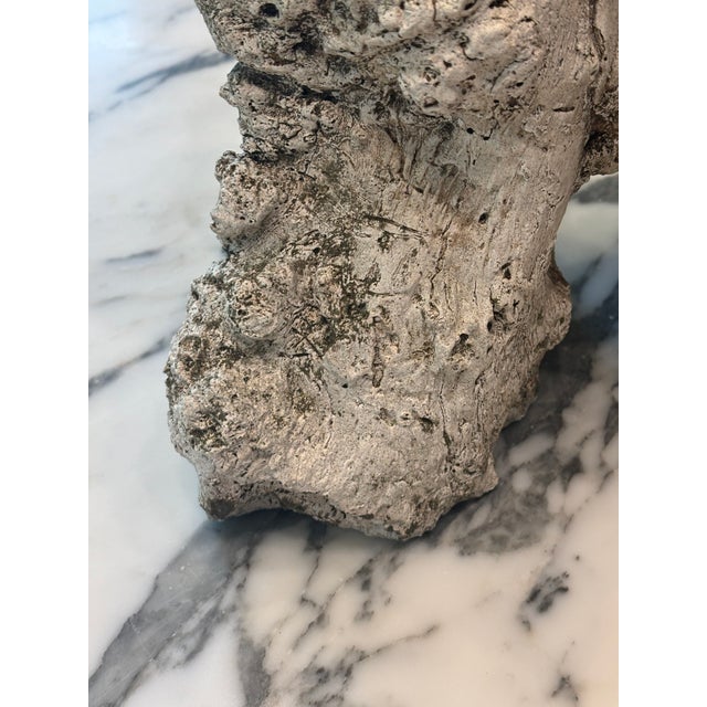 Mid-Century French Faux Bois Concrete Tree Stump Planter in Sculptural Burl Form For Sale - Image 11 of 17