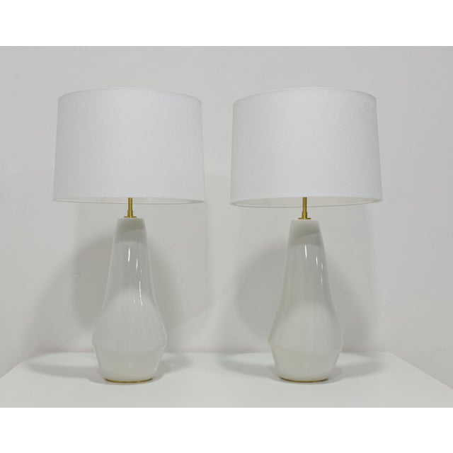 Visual Comfort Contour Artic White Ceramic Table Lamps - a Pair For Sale In Dallas - Image 6 of 6