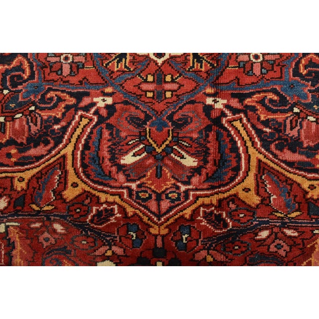 Heriz Rug 8’5” X 10’9” Red Wool Vintage Traditional Hand-Knotted Oriental Carpet For Sale - Image 10 of 15