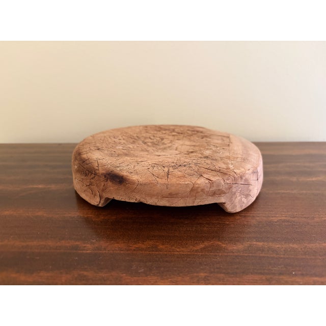 Late 19th Century Primitive Round Wooden Cutting Board With Timeworn Patina For Sale - Image 13 of 14