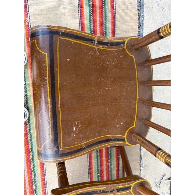 Brown Antique Pennsylvania Folk Art Set of 6 Paint Decorated Arrow-Back Windsor Chairs, Circa 1850s For Sale - Image 8 of 17