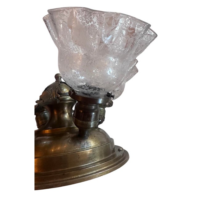 Perfect for any room where true victorian fixtures are to be enjoyed. Acid etched fine leaf pattern exceptional. Overall...