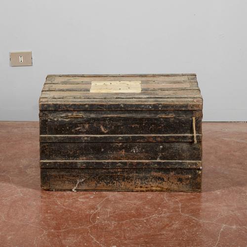 Vintage Wooden and Fabric Trunk For Sale - Image 5 of 17