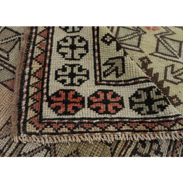 Turkish Vintage Rug 3'4" x 4'8" #19800 For Sale In Houston - Image 6 of 8