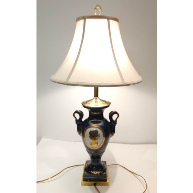 Ethan Allan: Vintage French Sèvres Style Bronze-Mounted Cobalt Blue Hand Painted Porcelain Gold Gilded Table Lamp For Sale - Image 10 of 12